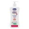CHICCO Kímélő testápoló tej adagolóval Baby Moments Sensitive 97 % természetes összetevőkkel 500 ml