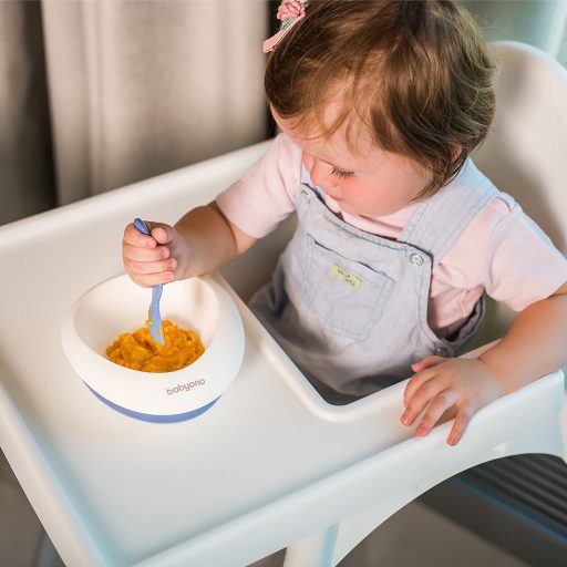 BABYONO Tányér tapadókoronggal és kanállal menta 230 ml 6h+