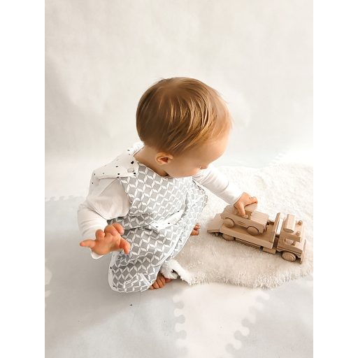 MOTHERHOOD Hálózsák lábakkal és zsebbel Beige Classics 1-1,5év 2 tog