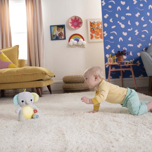 BRIGHT STARTS Plüss játék zenélő világító Hug-a-bye Baby™ elefánt 0hó+