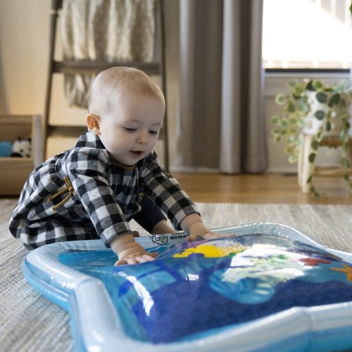 BABY EINSTEIN Vizes játszószőnyeg Opus’s Ocean of Discovery™ 58x58 cm 0hó+