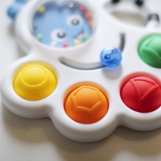 BABY EINSTEIN Játék érzékszervi csörgő és rágóka Opus's Shape Pops™ 3hó+