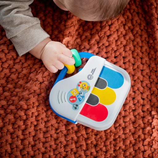 BABY EINSTEIN Zenélő játék Piano 3hó+