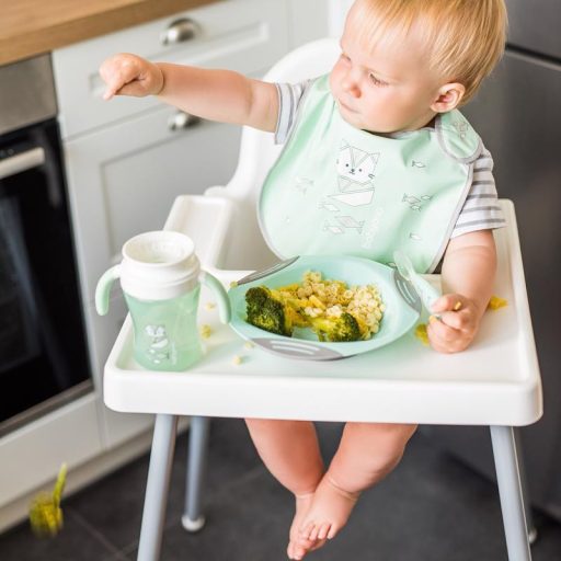 BABYONO Szilikon kanál hüvelyben zöld 6h+