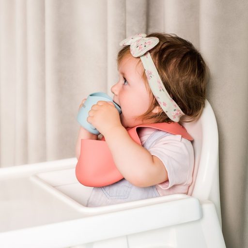 BABYONO Ergonómikus pohár fülekkel 120 ml világoskék 6hó+