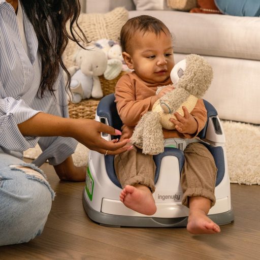 INGENUITY 2in1 Baby Base™ etetőszék-ülés Night Sky 6m+ do 22kg