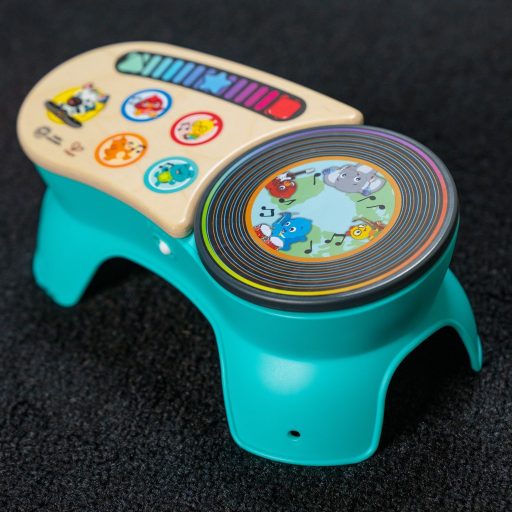 BABY EINSTEIN Zenélő játék Gramofón DJ Discovery™ Magic Touch™ HAPE 6hó+