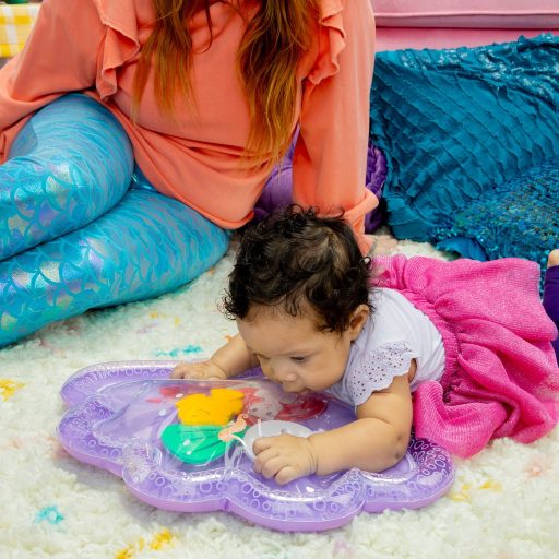 DISNEY BABY Vizes játszószőnyeg The Little Mermaid Sea Treasures™ 37x45 cm 0m+