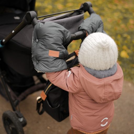 PETITE&MARS Kesztyű / Kézmelegítő babakocsira Jasie Charcoal Grey