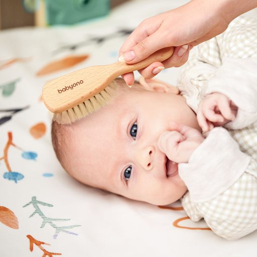 BABYONO Kefe természetes sörtékkel