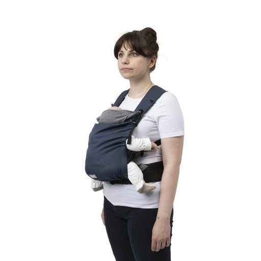 CHICCO Gyermek hordozó Skin Fit - Blue Passion
