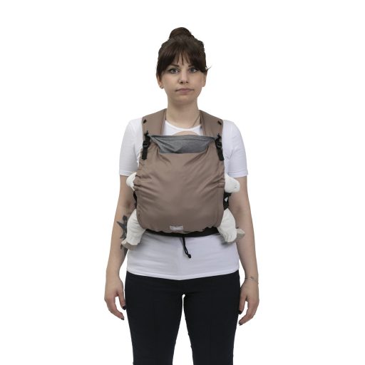 CHICCO Skin Fit - Warm Beige gyermek hordozó