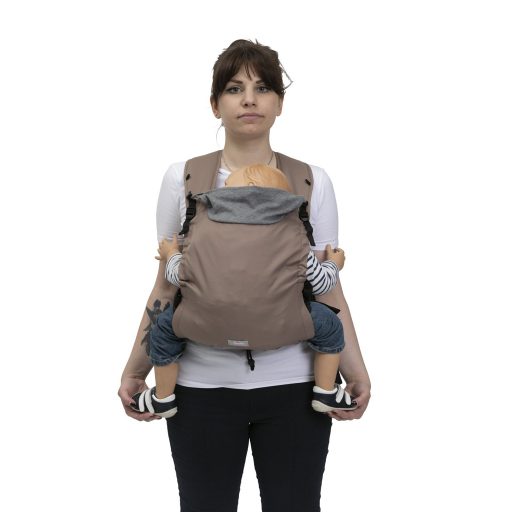 CHICCO Skin Fit - Warm Beige gyermek hordozó