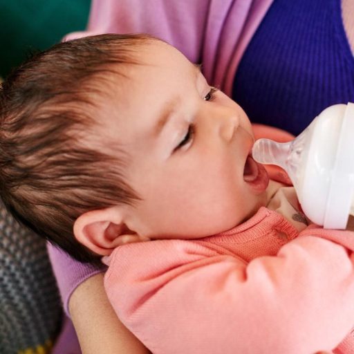 Philips AVENT SCF045/27 variábilis etetőcumi Natural 3 hó+