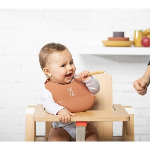 NATTOU Szilikon előke rögzítéssel terrakotta BPA mentes