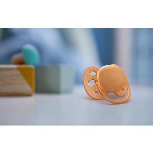 Philips AVENT SCF091/33 Játszócumi Ultrasoft Premium neutral 6-18hó lányos, 2 db