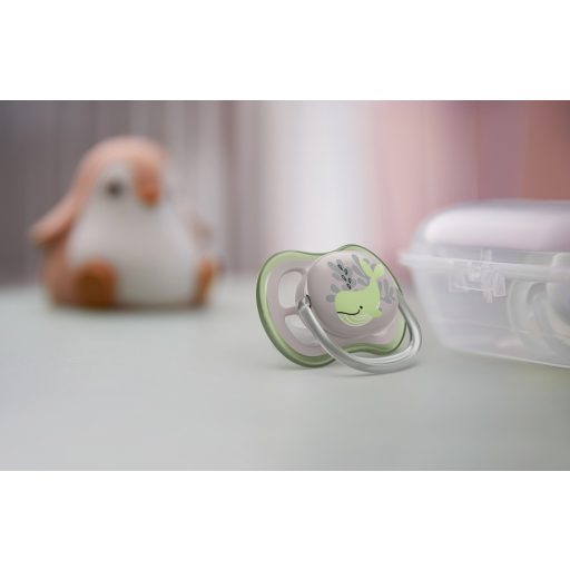 Philips AVENT SCF086/05 Játszócumi Ultra air Mintás 6-18hó bálna, 1db