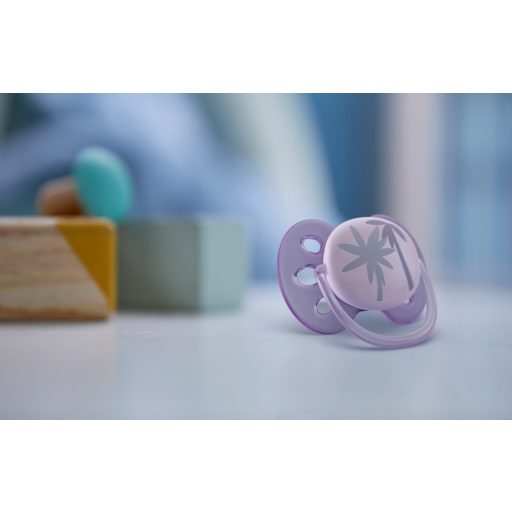 Philips AVENT SCF092/03 Játszócumi Ultrasoft Premium 0-6hó lila 1 db