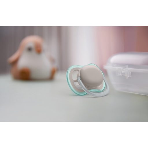 Philips AVENT SCF354/01 Játszócumi Ultra air neutral 18hó+, 1db