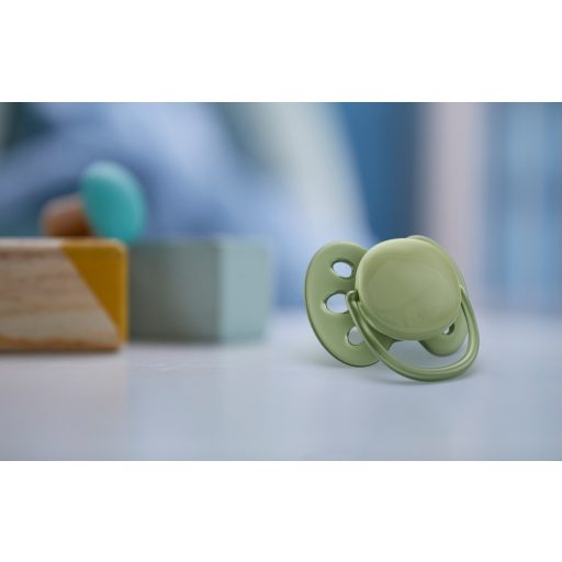 Philips AVENT SCF093/01 Játszócumi Ultrasoft Premium neutral 18hó+ 2 db