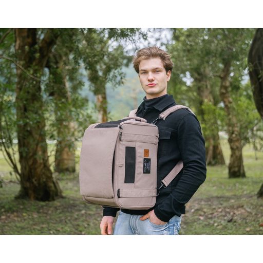 FIKAGO Utazó hordozó kutyáknak és macskáknak Truffle Plus Sandy Beige