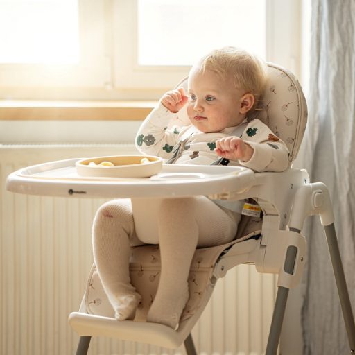 PETITE&MARS Etetőszék Gusto Complete Beige Dandelions