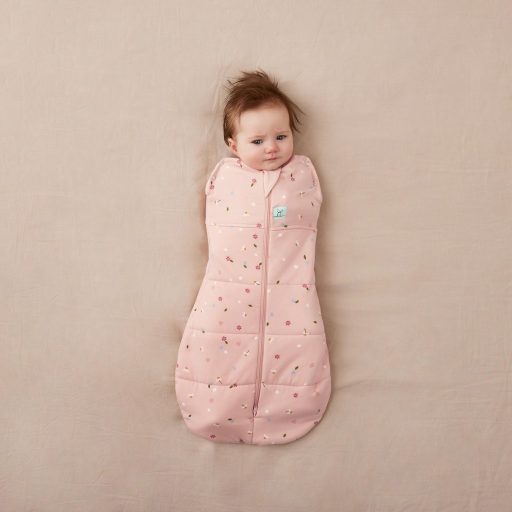 ERGOPOUCH Bebújós és alvózsák 2 az 1-ben Cocoon Daisies 0-3 h, 3-6 kg, 2,5 tog