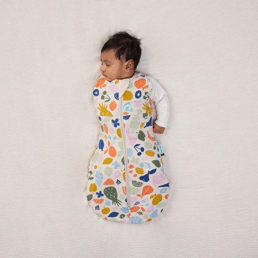 ERGOPOUCH Pólya és hálózsák 2 az 1-ben Cocoon Fruit Salad 3-6 hónap, 6-8 kg, 2,5 tog
