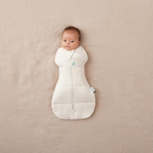ERGOPOUCH Bebújós és alvózsák 2 az 1-ben Cocoon Oatmeal Marle 3-6 h, 6-8 kg, 2,5 tog