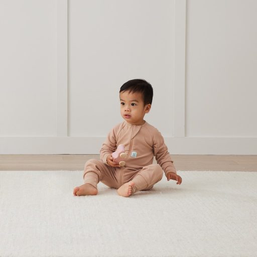 ERGOPOUCH Alszakáll organikus pamut Layers Latte 0-3 h, 3-6 kg, 1 tog