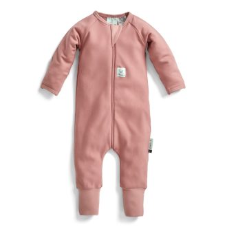   ERGOPOUCH Aludni való overál organikus pamut Layers Rose 0-3 h, 3-6 kg, 1 tog