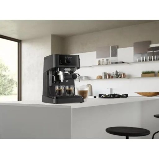 DeLonghi Stilosa Eszpresszó kávéfőző - EC230.BK